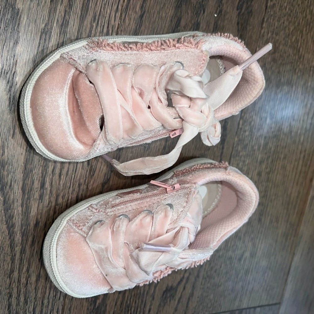 Dr scholl’s dusty pink smeaker with zipper luxury baby rare find - Picture 2 of 6